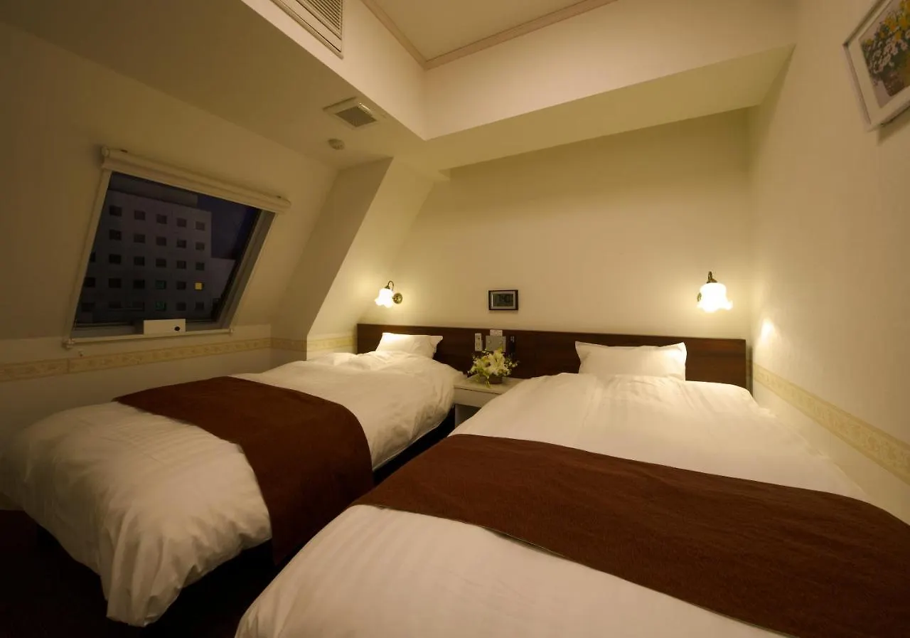 Hotel Shimbashi Sambankan Tokyo 2*,